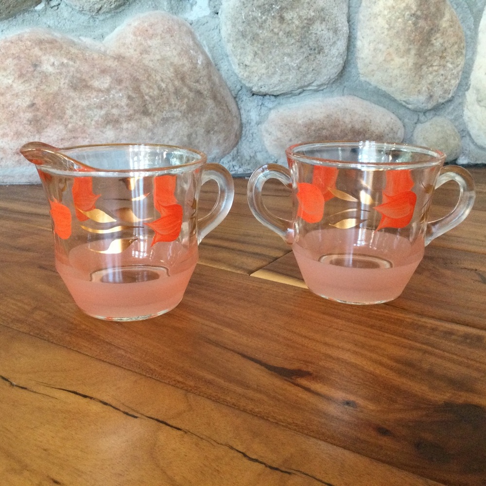 ✔️Vintage Bartlett Collins Tulip Sugar and Creamer Set